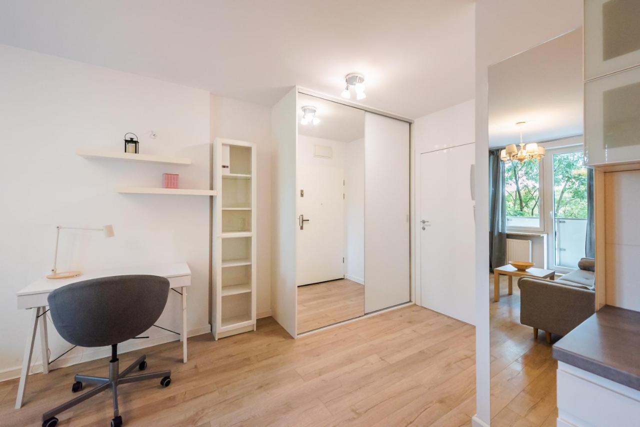 Sluzew Manhattan Place Apartment Варшава Екстериор снимка