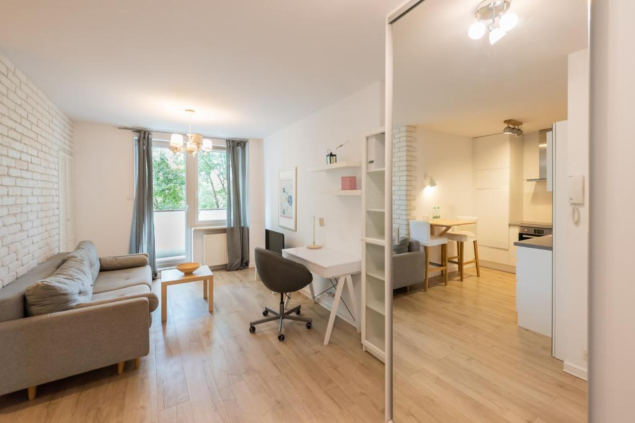 Sluzew Manhattan Place Apartment Варшава Екстериор снимка